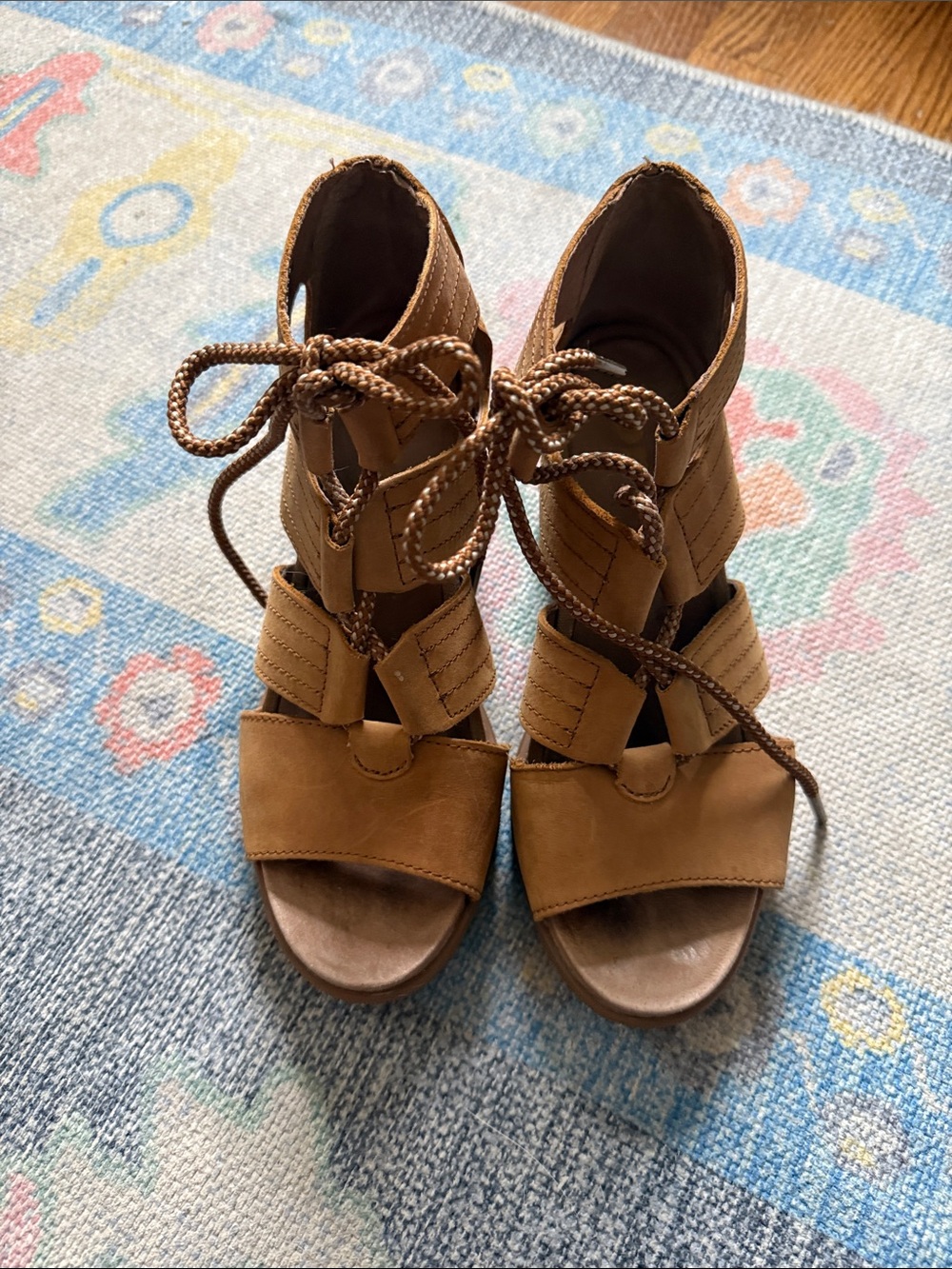 Sorel Joanie II Women’s Lace-Up Brown Suede Wedge Sandals 7.5